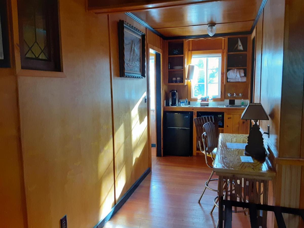 Anchor Inn Resort Lincoln City Extérieur photo